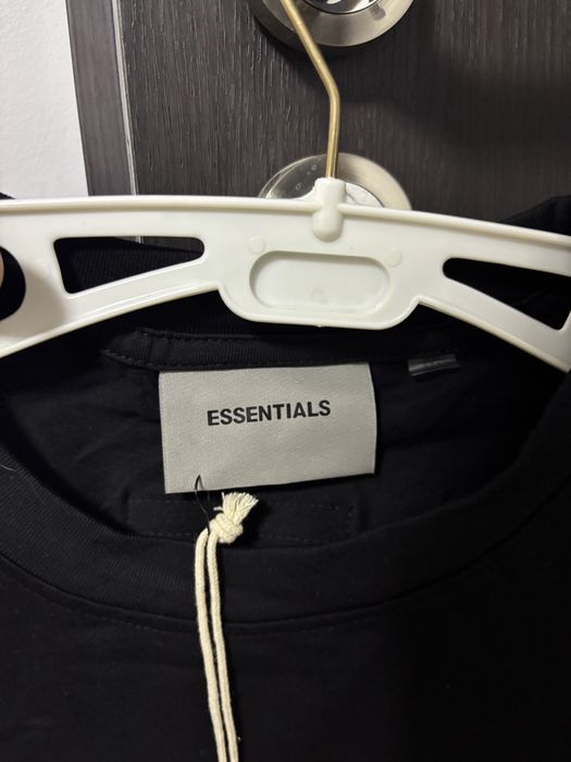 Tricou Essentials Negru – Mărimea L, Nou cu Etichetă