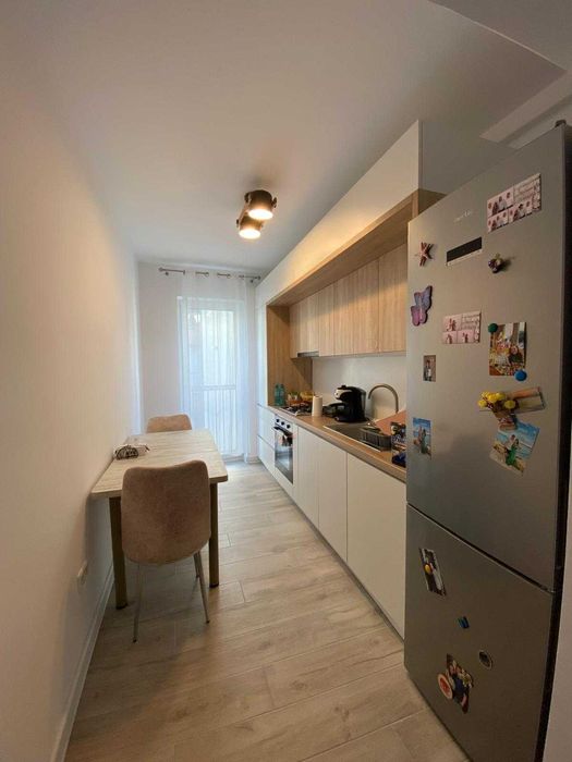 Apartament 2 camere 54MP,incazire pardoseala , loc de parcare , Stefan cel Mare