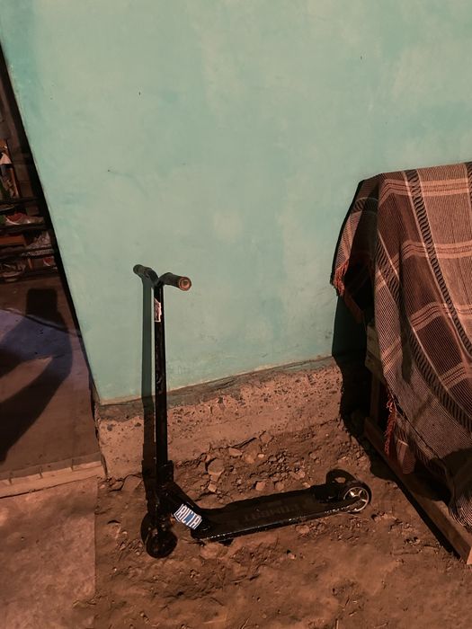 Продам трюкавой самокат