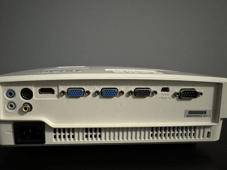 Proiector Benq TH530