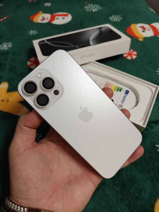 Vand iphone 16 pro max