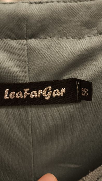 Платье женское продается