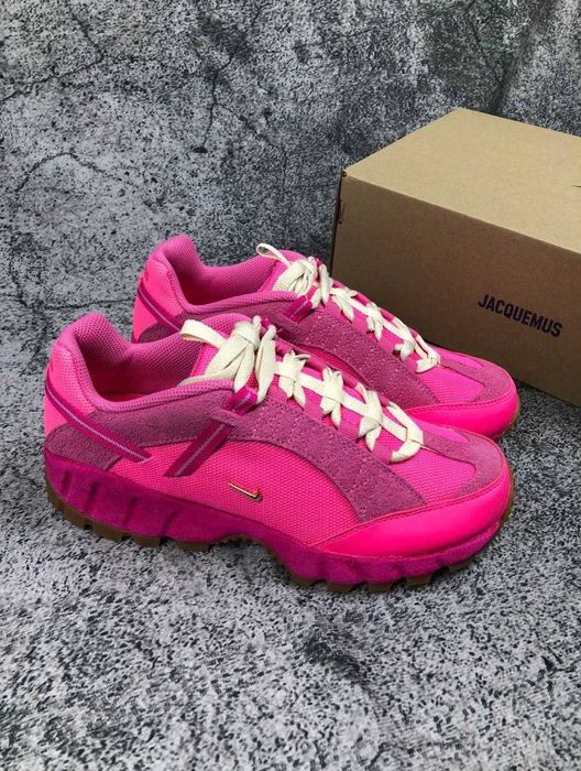 Jacquemus x Nike Air Humar