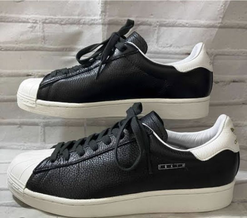 Adidas Superstar
