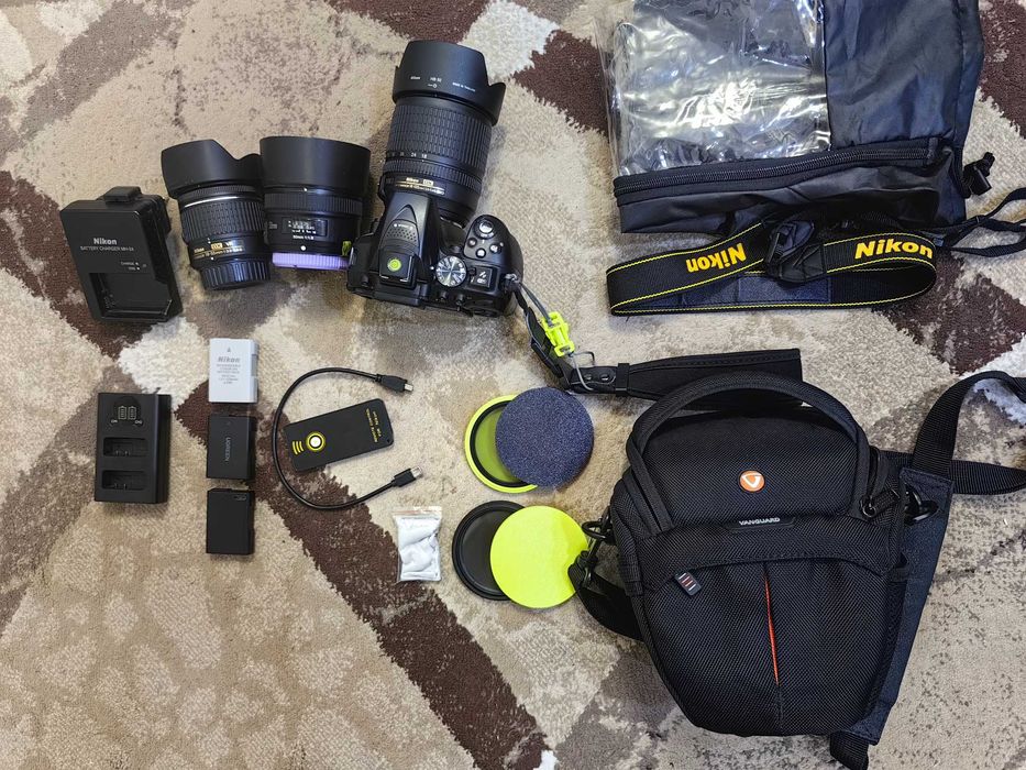 Nikon D5300 - пробег 10 тысяч кадров, в идеальном состоянии, комплект