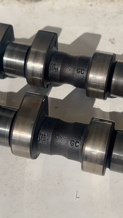 Разпределителни валове за 1.4 16V Ecotec Opel