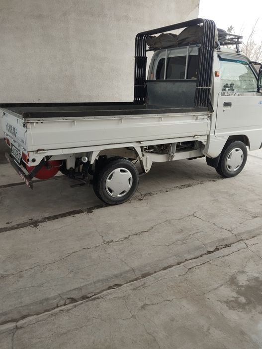 Labo. Hizmati. Olmaliq. Toshken. Tolov siz. Hohlagan usulda.