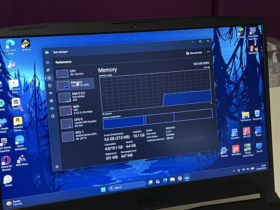 Laptop MSI RTX 3050 144 HZ i5-11400H 16 GB RAM 512GB SSD Tastatura iluminată