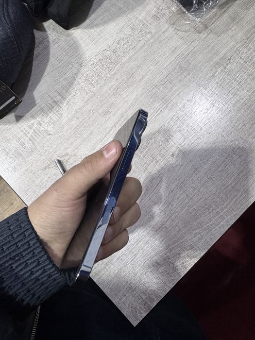 Iphone 13 pro srochnaga