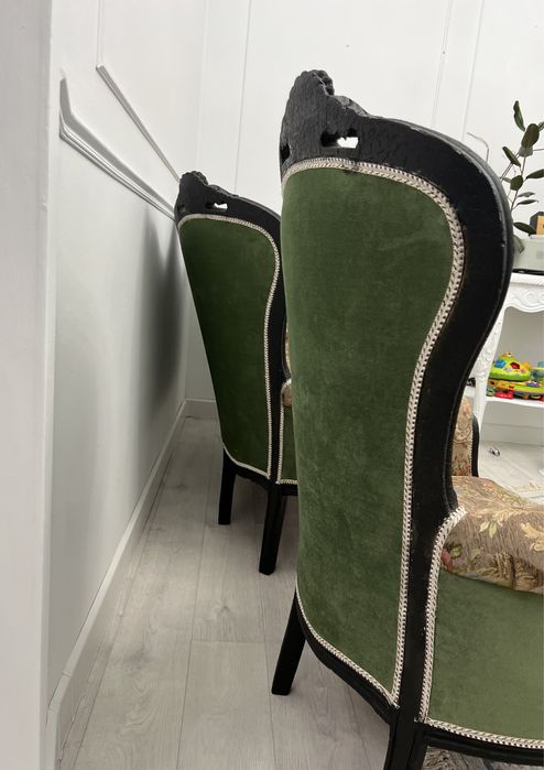 Диван и 4 кресло