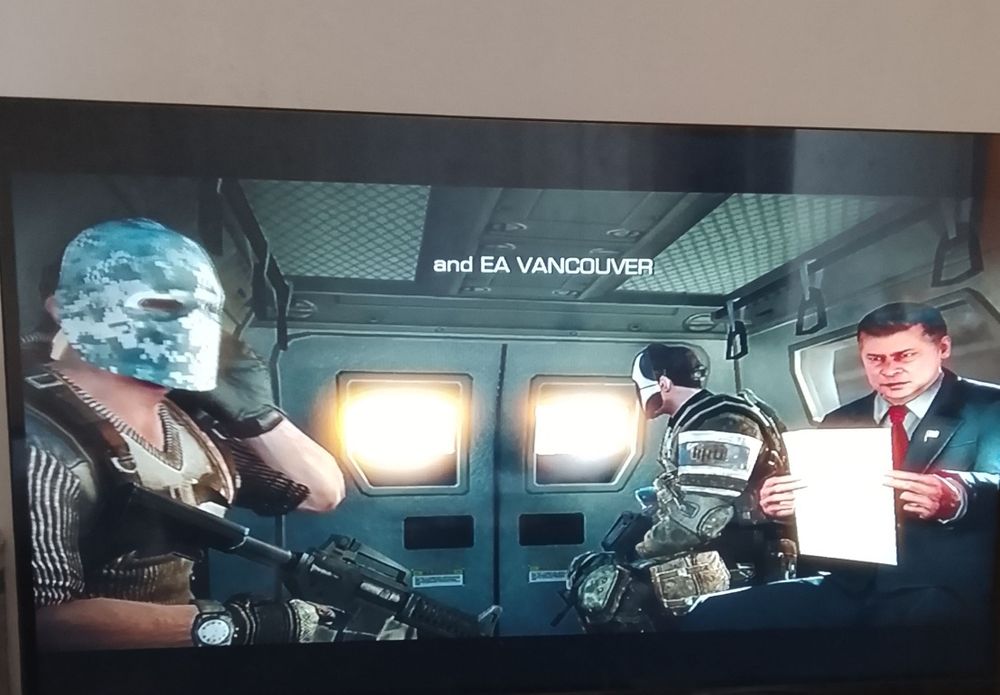 PS 3 новая с дисками