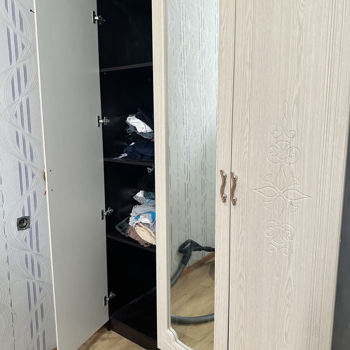 Спальний гарнитур