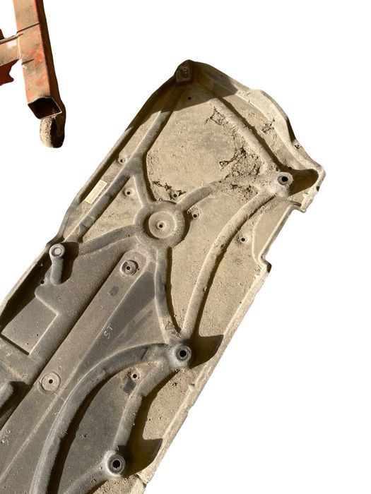 Scut De Protectie Sub Caroserie Stanga Mercedes-Benz E-Class W212 2009