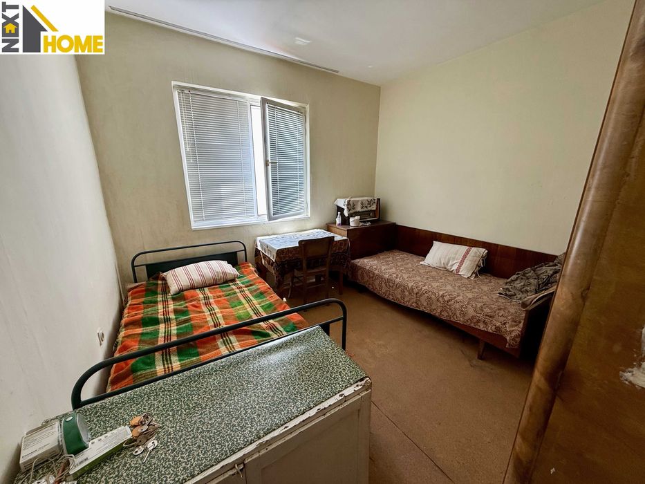 Продава се Тристаен апартамент в Асеновград - 93 кв.м за 932 €/кв.м - Снимка #1