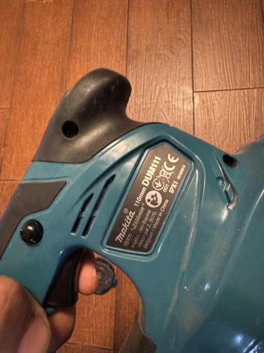 Makita DUM111 foarfeca gradina