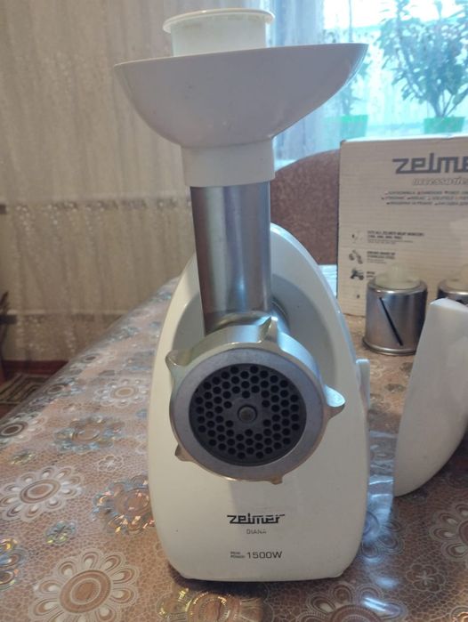 Мясорубка шинковка электрическая Zelmer