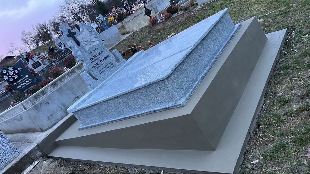 Morminte cruci din granit