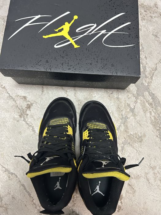 jordan 4 yellow thunder