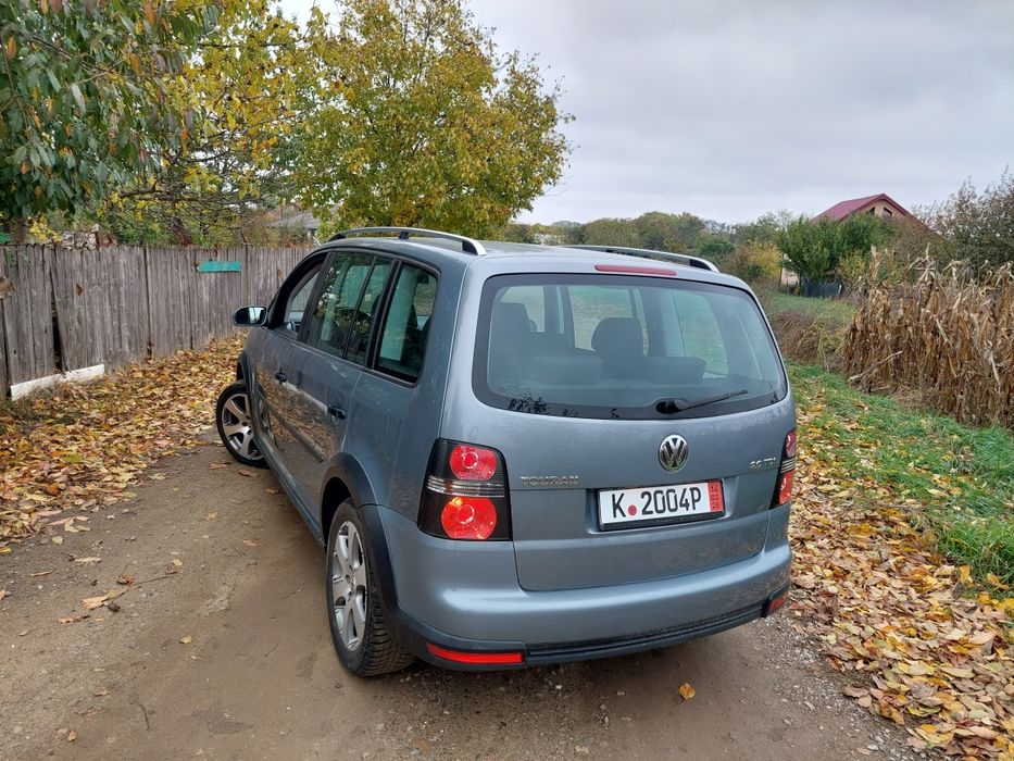 WV*TOURAN AN.2008 .Model Cross!An 2008 Euro 4!