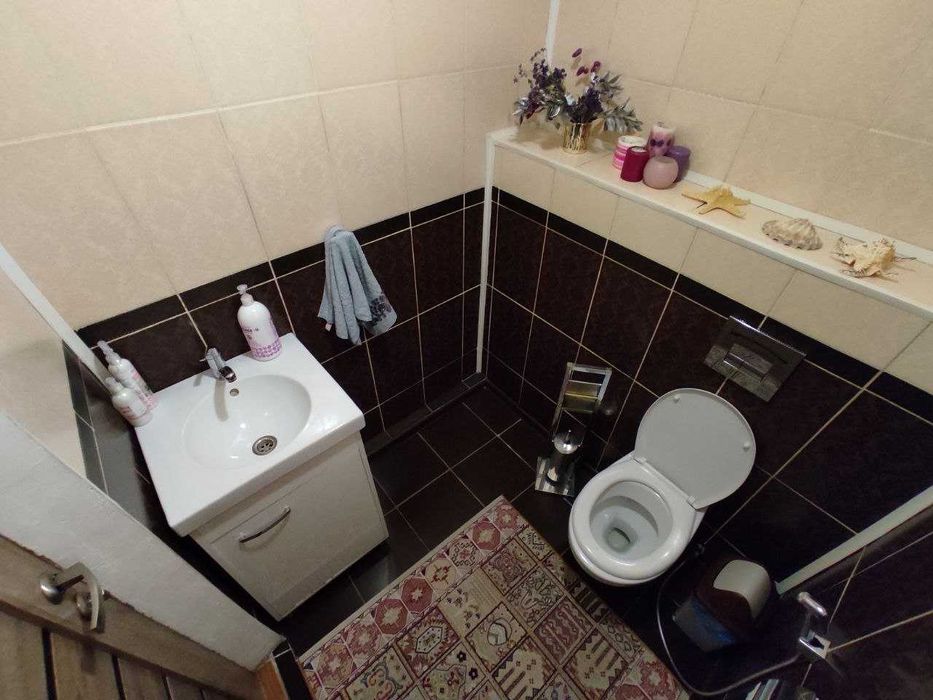 Продается 5 комнатный Дом