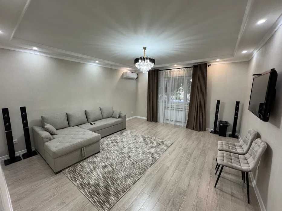 R5! Сдается квартира 2/2/4 на Мирзо Улугбекском р-не, ор-р Рынок ТТЗ!