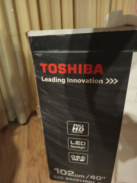 Телевизор TOSHIBA, 40 инча, /102см диагонал на екрана1