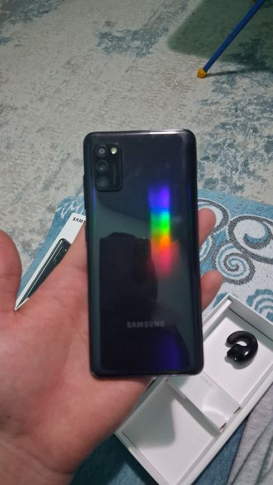 Самсунг А41 64ГБ