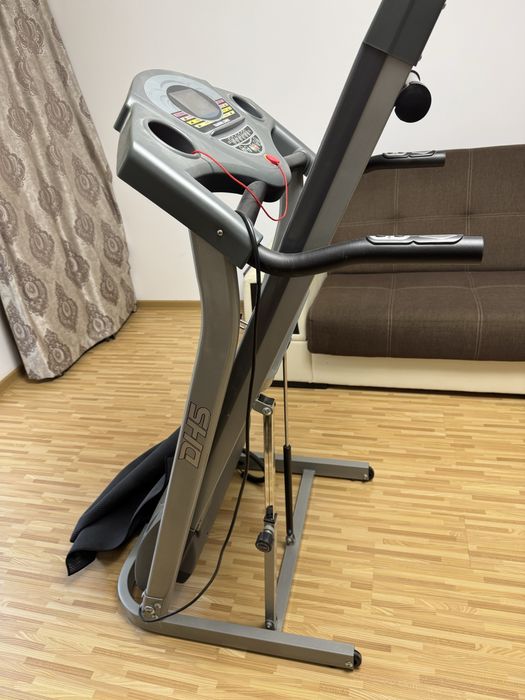 Banda alergare DHS 1200CB