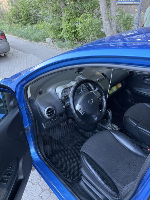 Продам Nissan Note e11