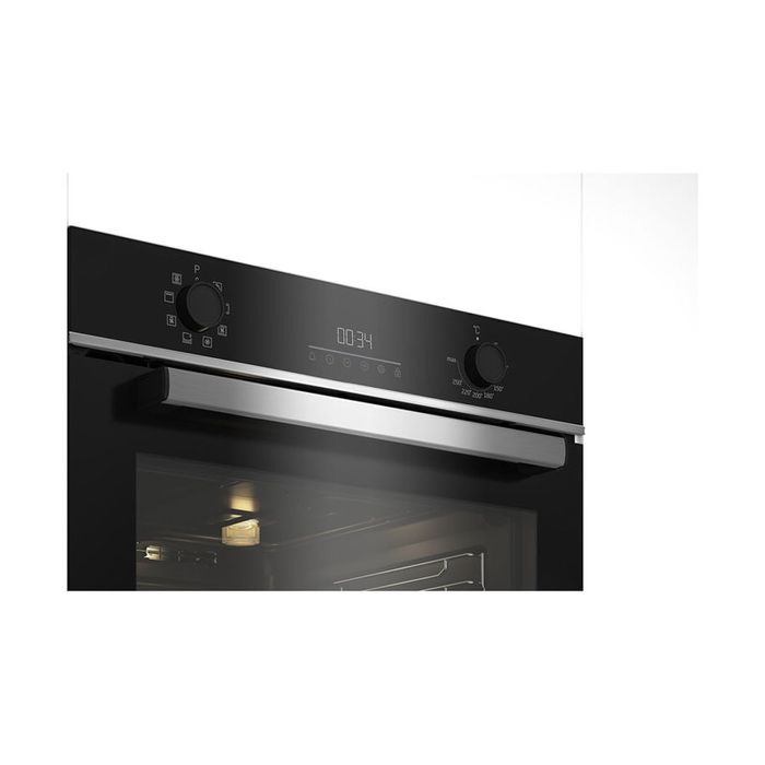 Нова фурна за вграждане Beko 72 л