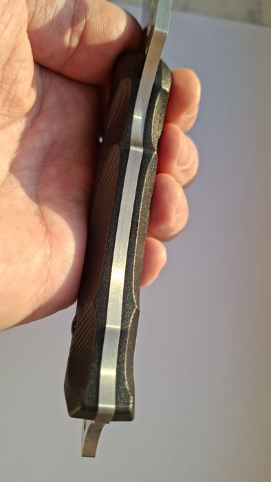 Cuțit vânătoare / camping  / drumeție 24.5cm