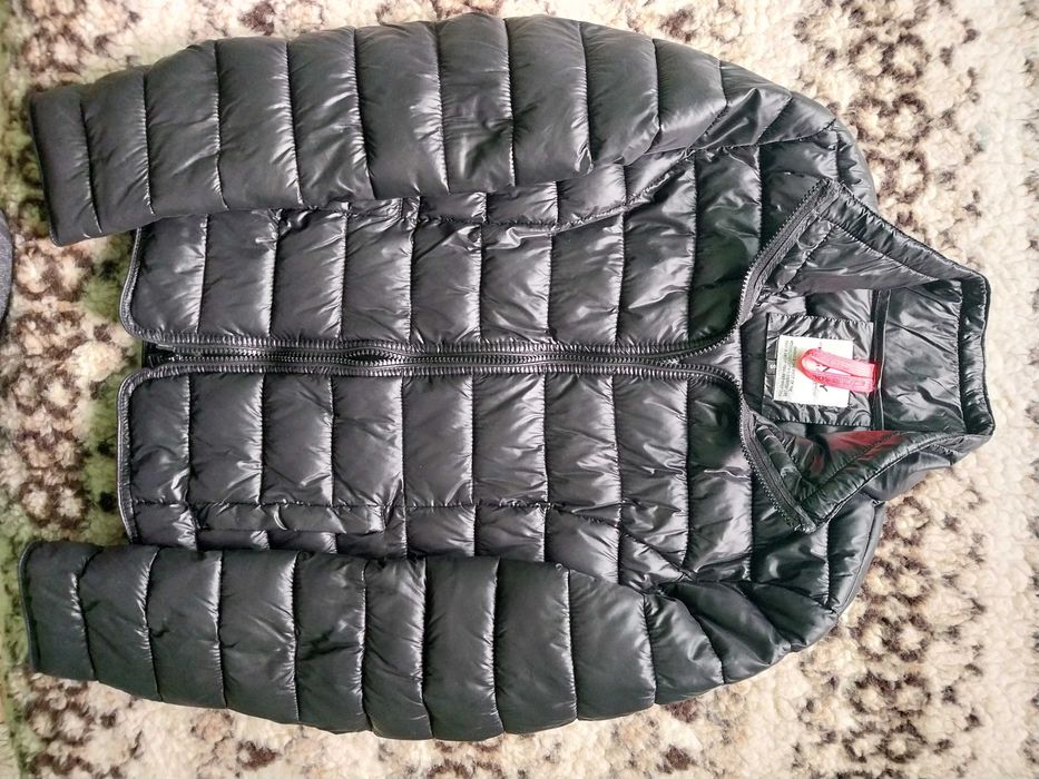 Дамско яке пролет-есен Томи Хилфигер,тъмносиньо-ново,и черно яке Only