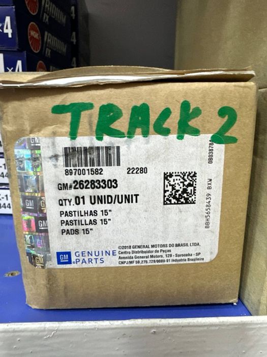 Тормозные колодки передние оригинал GM