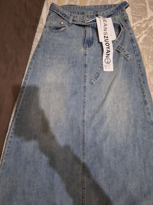 Продам джинсовую юбку 46 размер