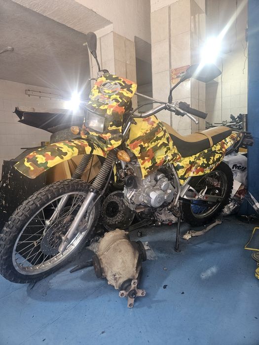 Мотоцикл эндуро Lifan