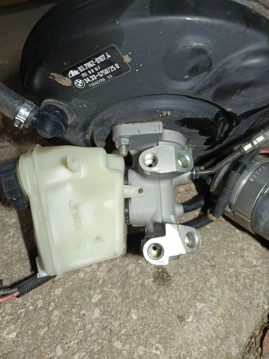 Спирачно серво за бмв е46 купе