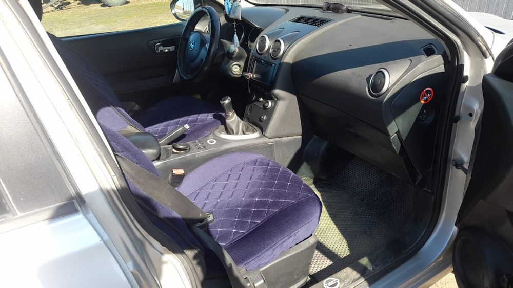 Продам автомашину Nissan
