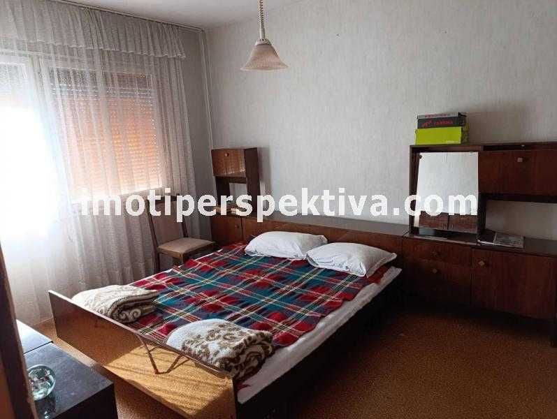 Продава се Двустаен апартамент в Пловдив, Център - 64 кв.м за 1204 €/кв.м - Снимка #1