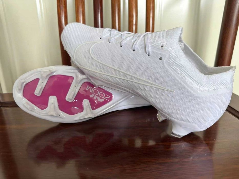 Професионални Бутонки Nike Air Zoom Mercurial Vapor 15 Elite