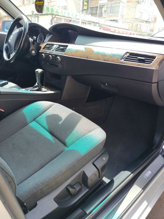 BMW 525i бензин 2004г.