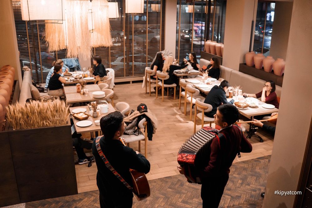 Домыбра баян гитара Астана қаласы бойынша