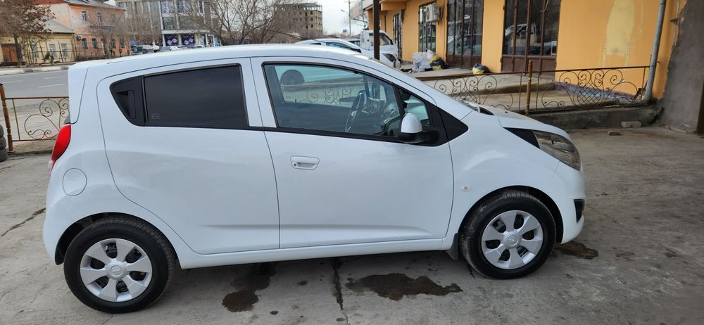 Spark sotiladi 86000 km yurgan