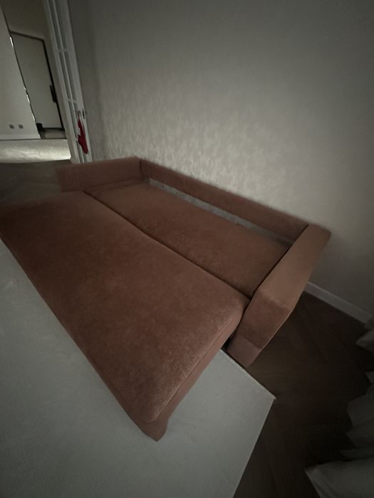 Продается Диван в отличном состоянии