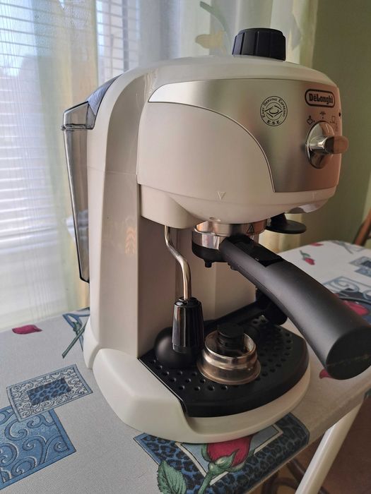 Кафемашина Делонги