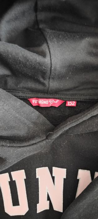 Костюм на девочку ростом 152 см