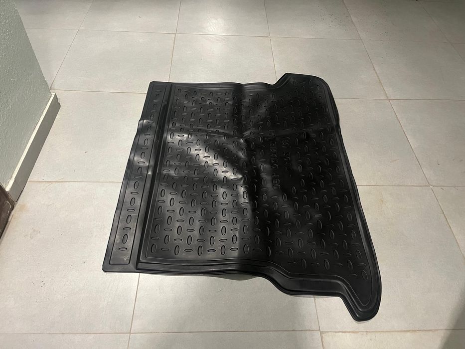 Полик багажника Прадо 150