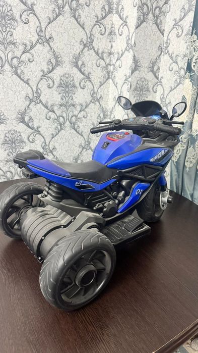 Детский мотоцикл