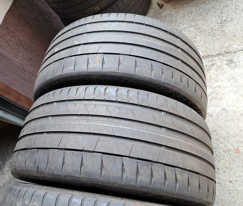 ! Set anvelope 285/30 R20 cu 245/35 R20 Continental