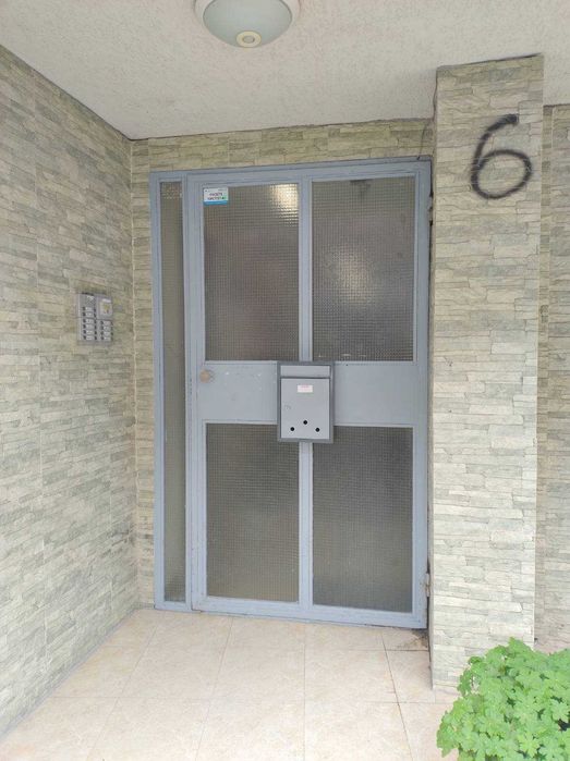 Продава се Двустаен апартамент в Варна, Базар Левски - 55 кв.м за 1621 €/кв.м - Снимка #11