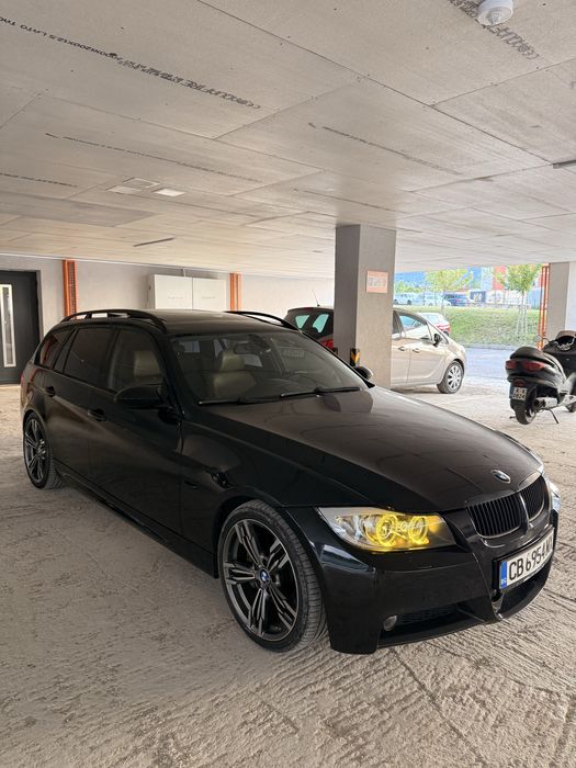 BMW 330D/KEYLESS/M пакет/Навигация